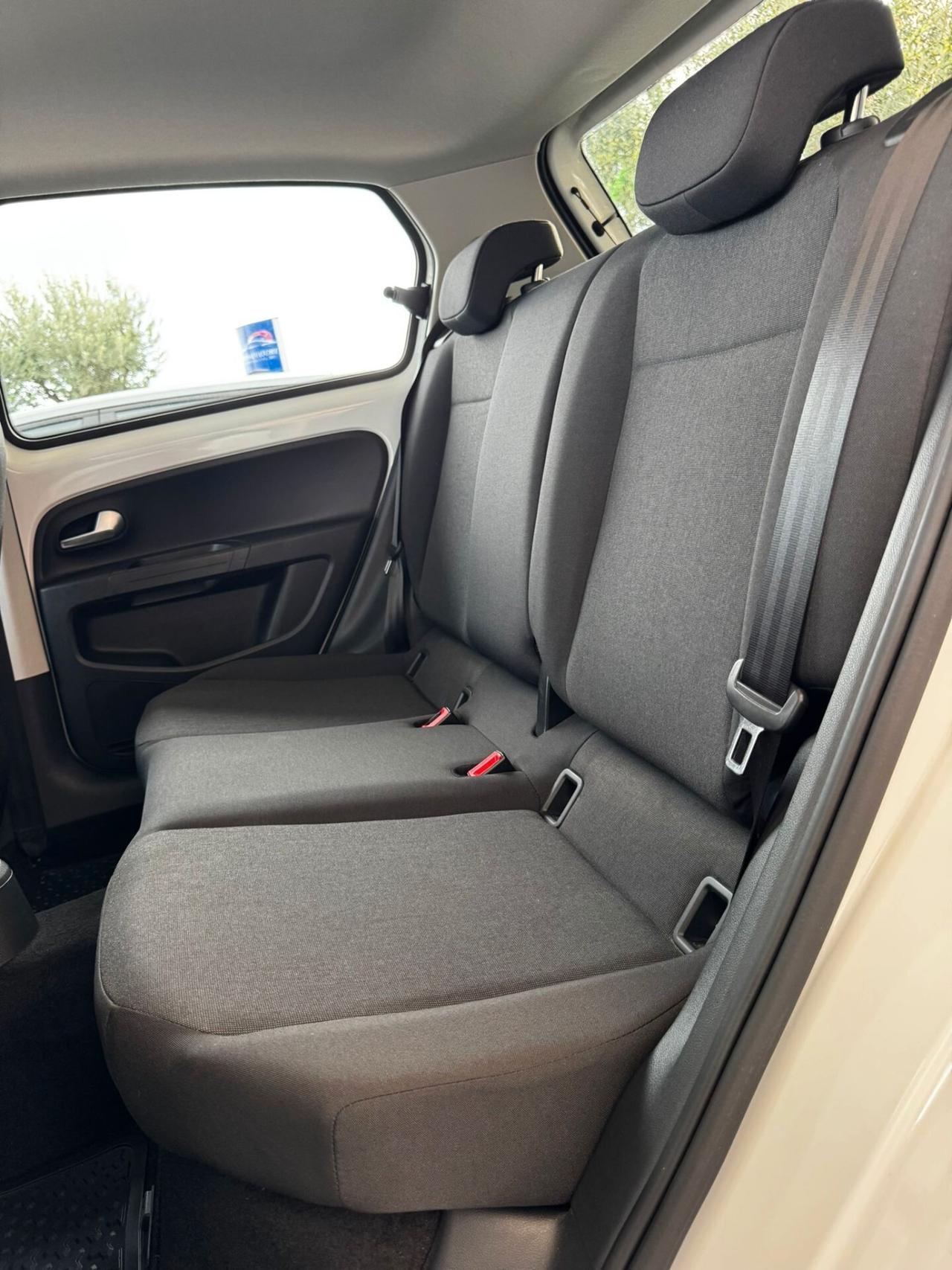 Volkswagen up! e-up! 82 CV