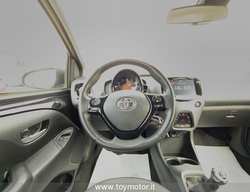 Toyota Aygo 2ª serie Connect 1.0 VVT-i 72 CV 5 porte x-play