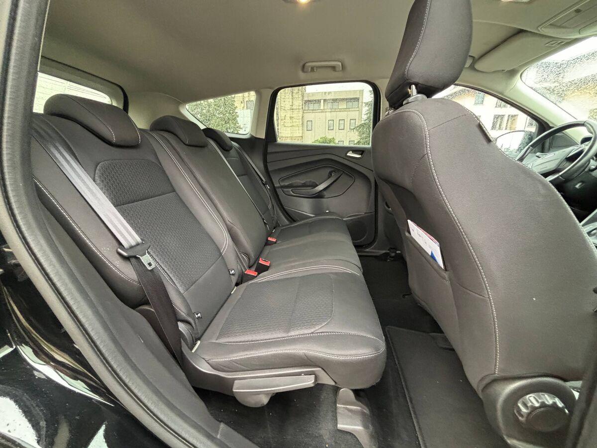 Ford Kuga 2.0 tdci Business s&s 2wd 120cv powershift my19.25