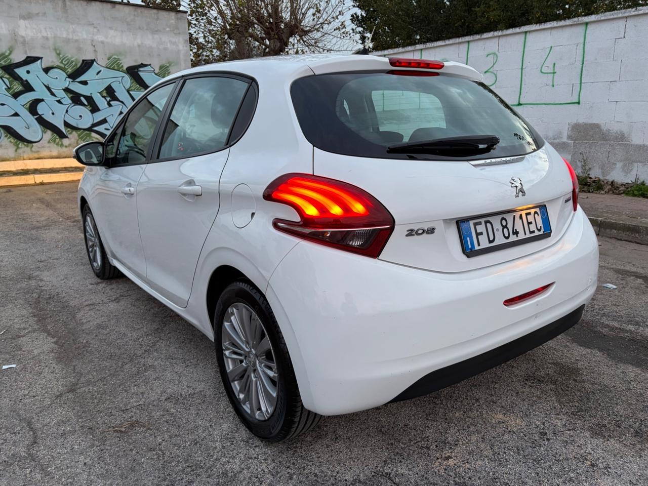 Peugeot 208 benzina - 2016 - 5 porte
