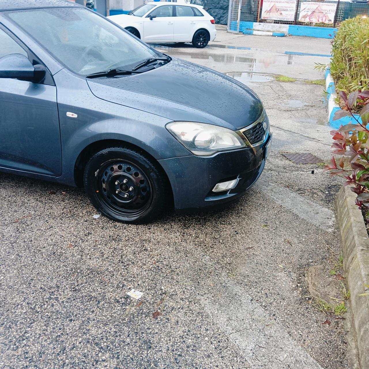 Kia Ceed cee'd Sp. Wag. 1.6 CRDi VGT 115CV EX