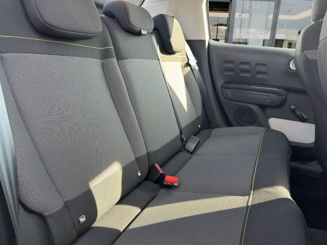 Citroen C3 1.2 puretech Feel 82cv neopatentati con CarPlay