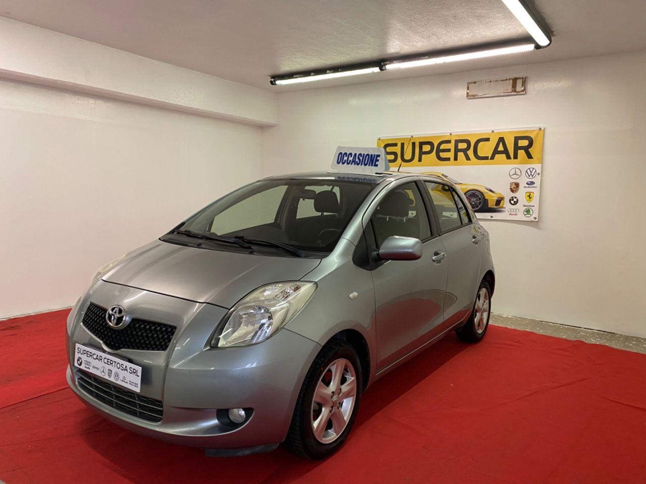 Toyota Yaris 1.0 5 Porte Sol