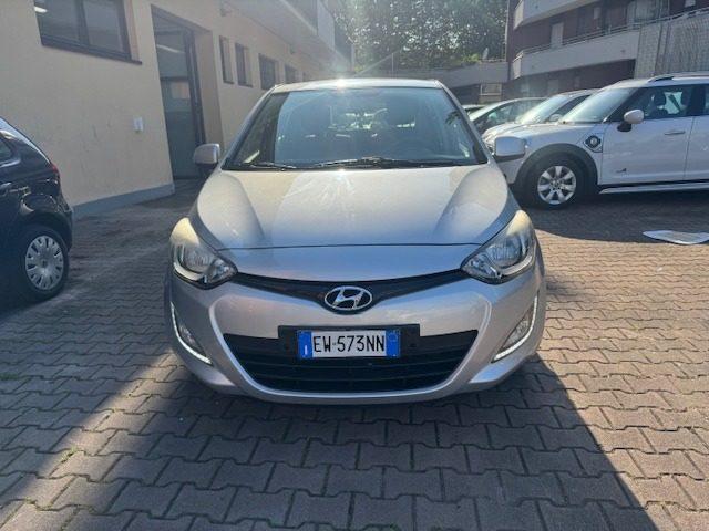 HYUNDAI i20 1.2 5p. Sound Edition