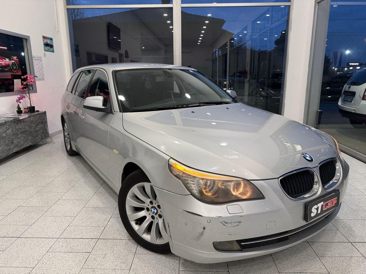 BMW 520d 177cv AUTOMATICO 2010