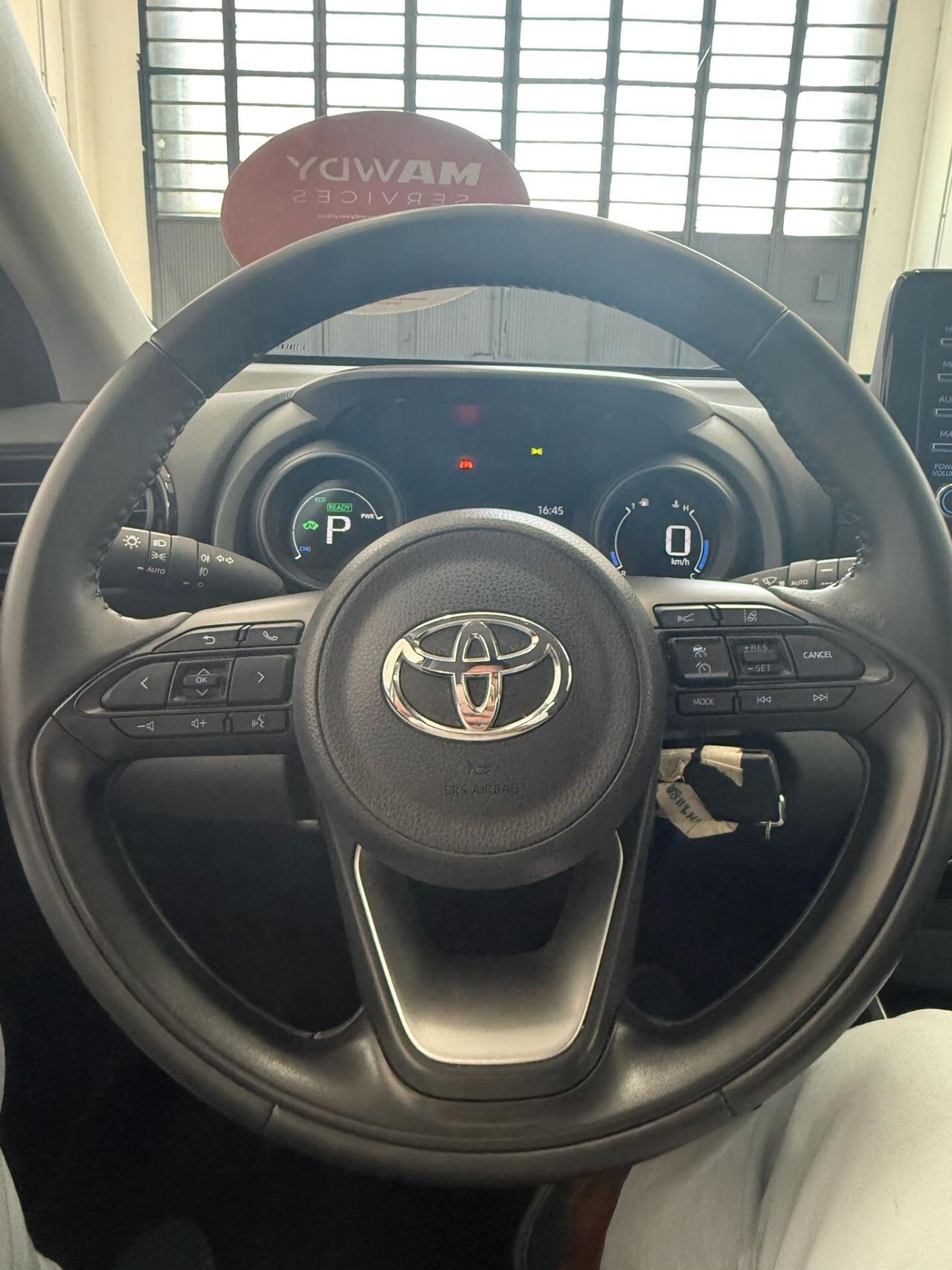 Toyota Yaris 1.5 Hybrid 5 porte Trend