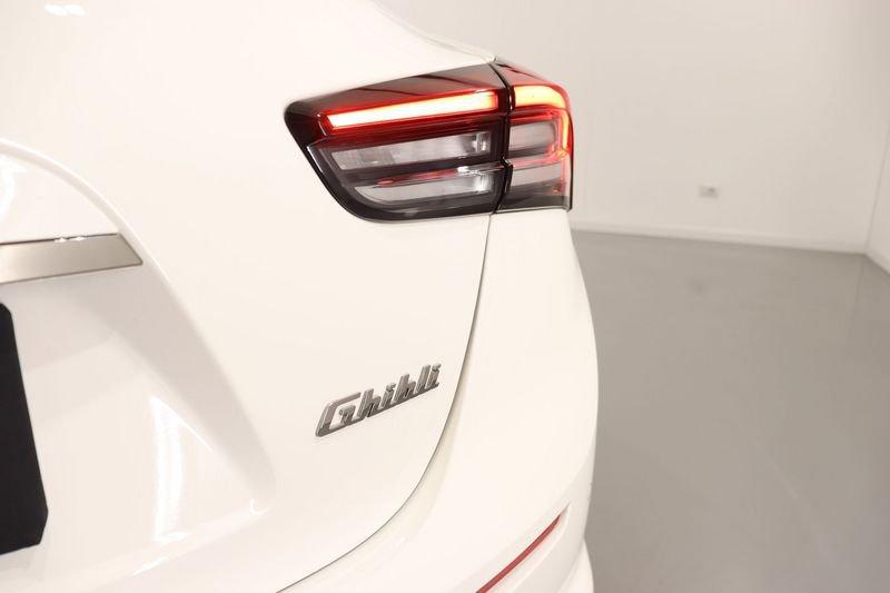 Maserati Ghibli 330 CV MHEV GT Ultima