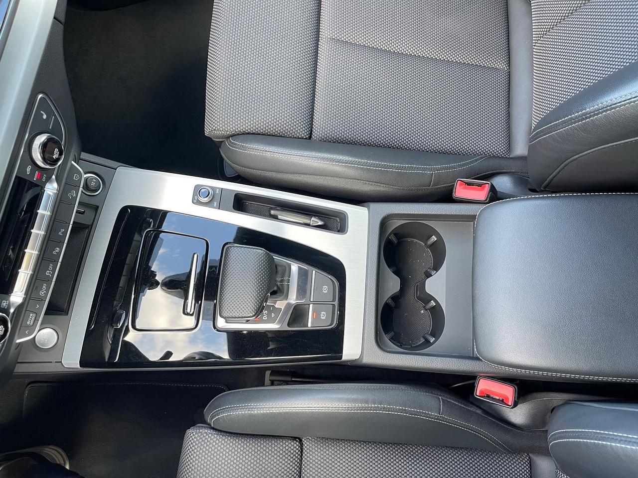 Audi Q5 2.0 40 TDI MHEV S Line #10965