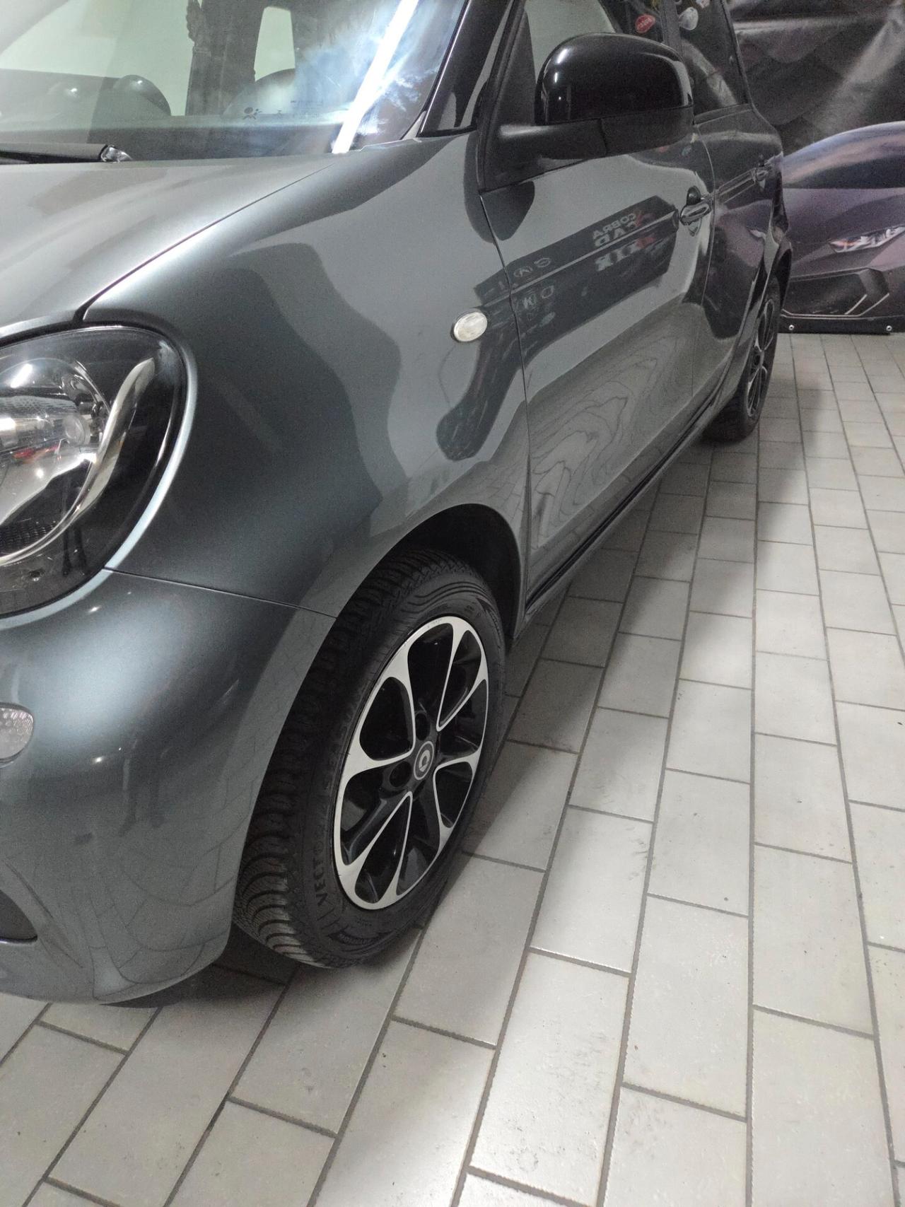 Smart ForFour 70 1.0 Prime