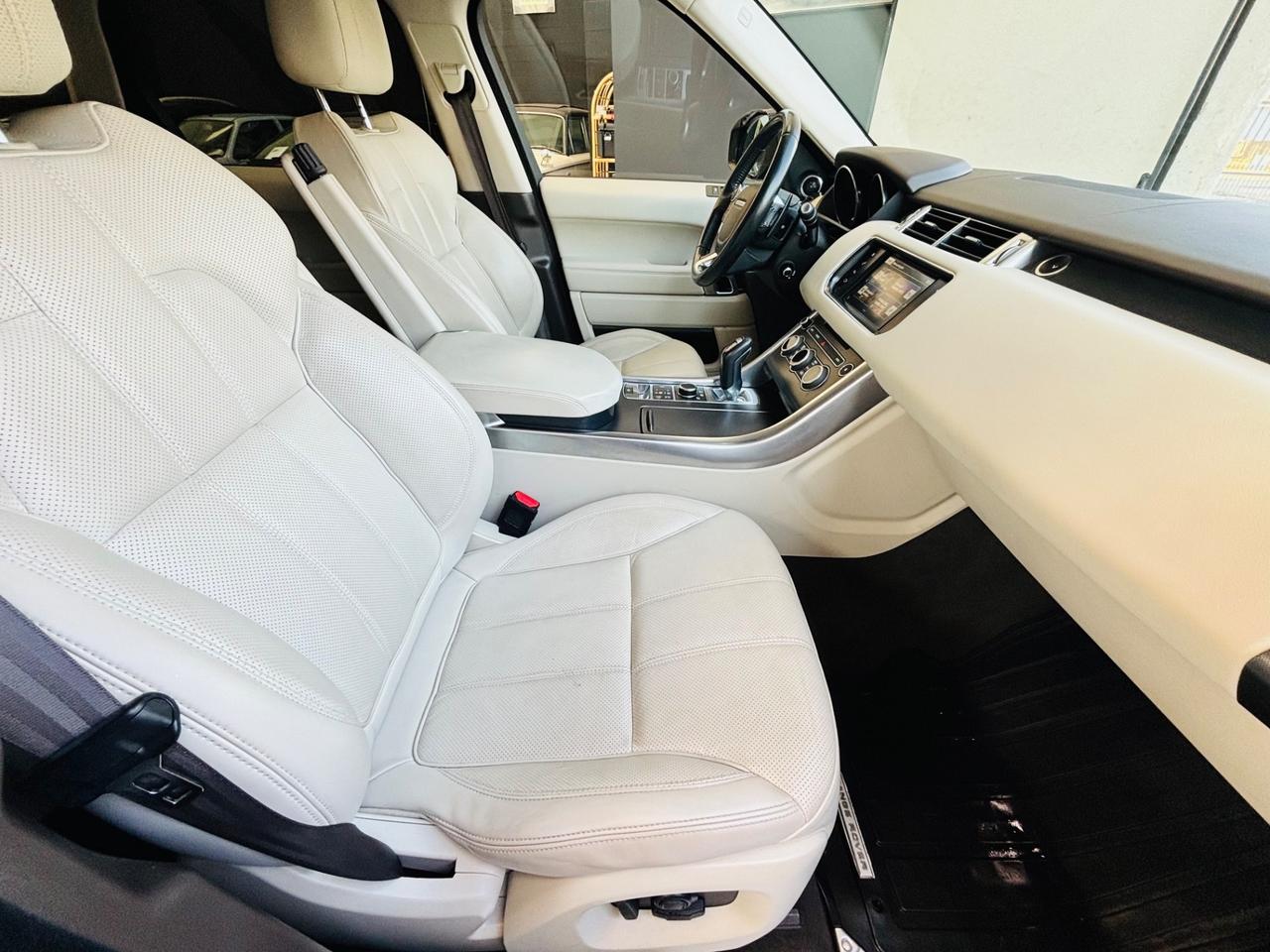 Land Rover Range Sport 3.0 TDV6 HSE Dynamic