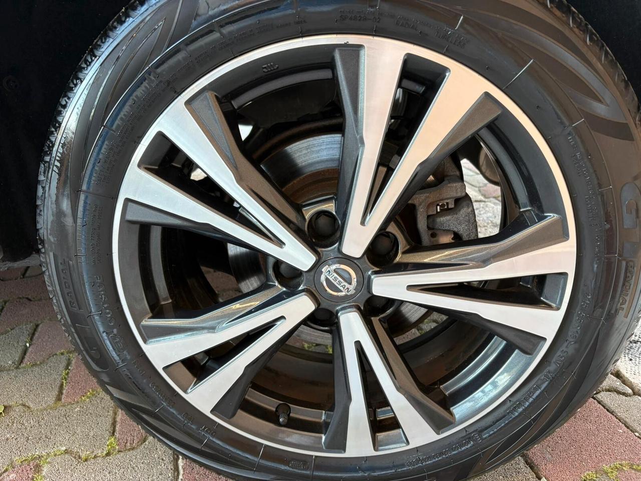 Nissan Qashqai 1.5 dCi N-Connecta + TETTO