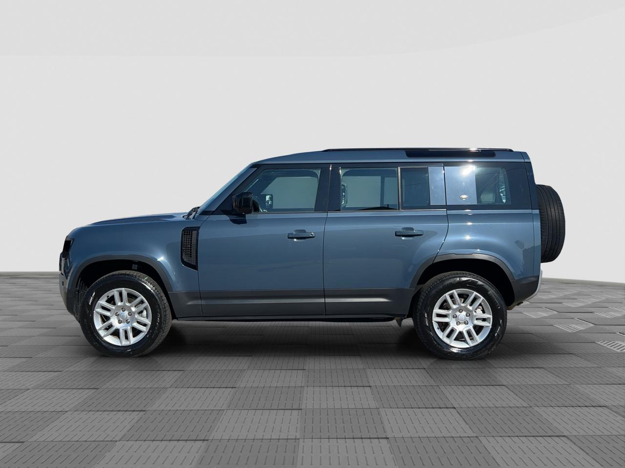 LAND ROVER Defender (2019) Defender 110 3.0D I6 200 CV AWD Auto S