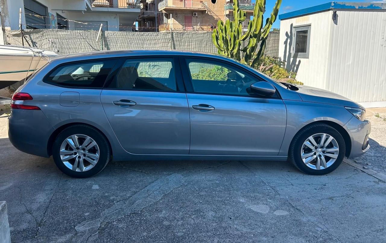 Peugeot 308 1.5BlueHDi 130 cv SW Business