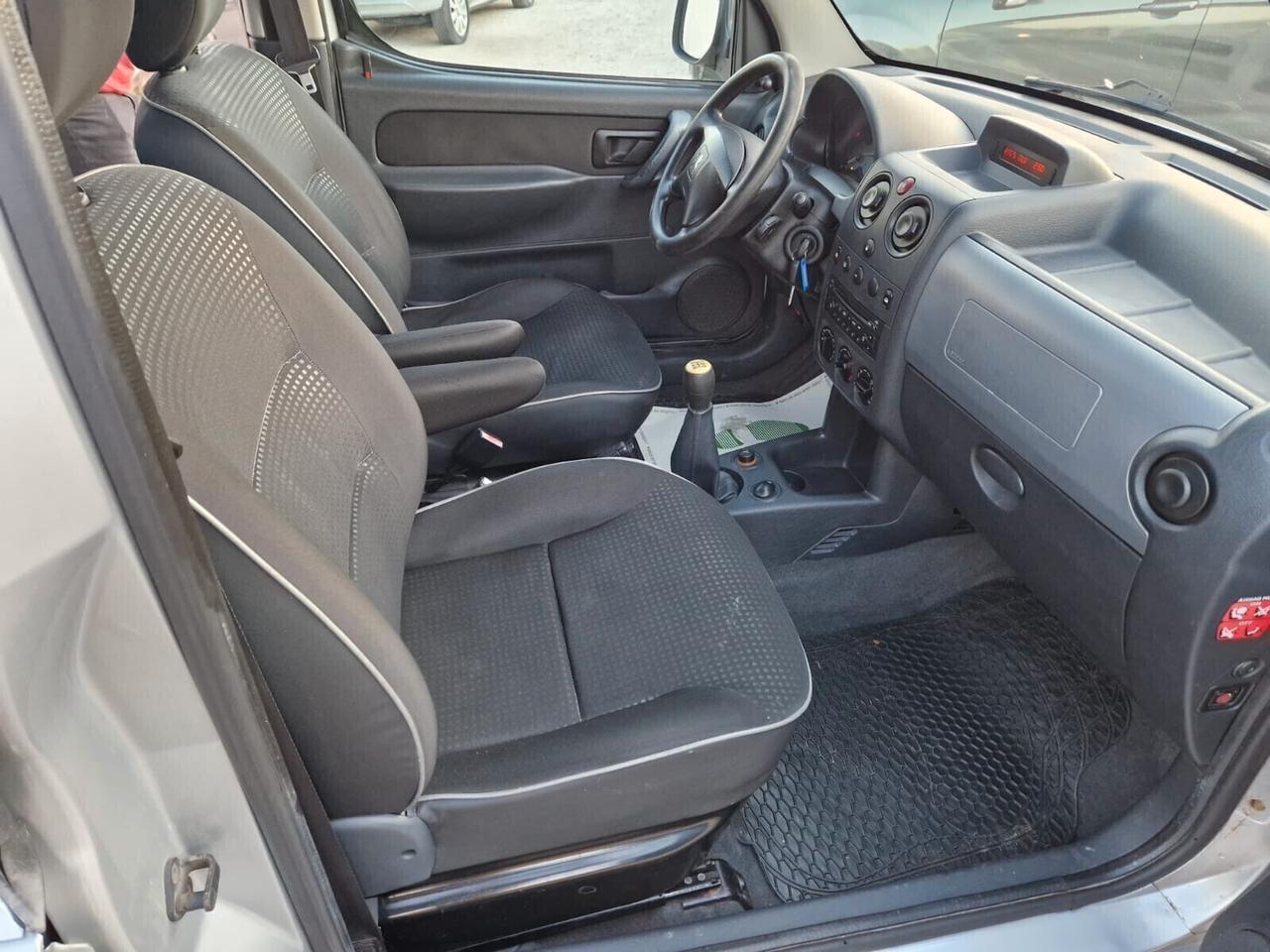 Peugeot Partner Tepee 1.6 HDi 92CV Premium anno 2005