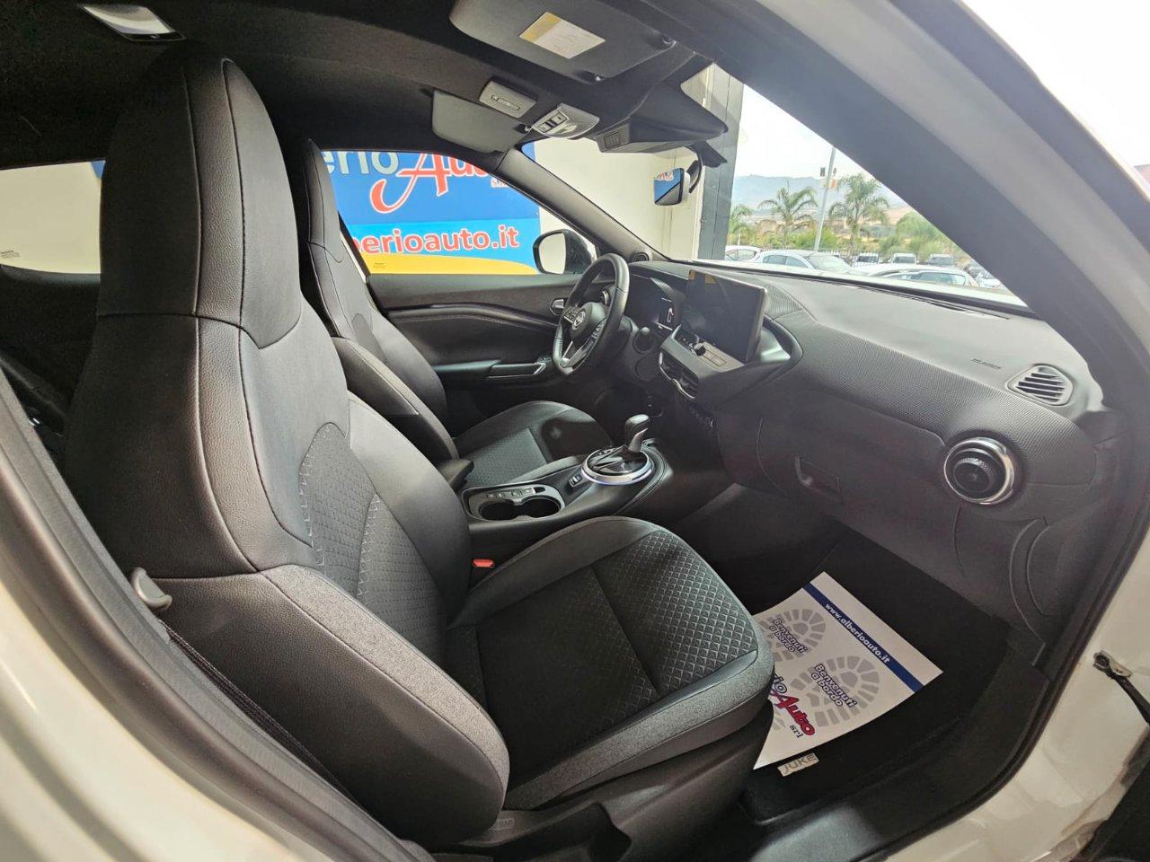Nissan Juke 1.6 hev N-Connecta Hybrid