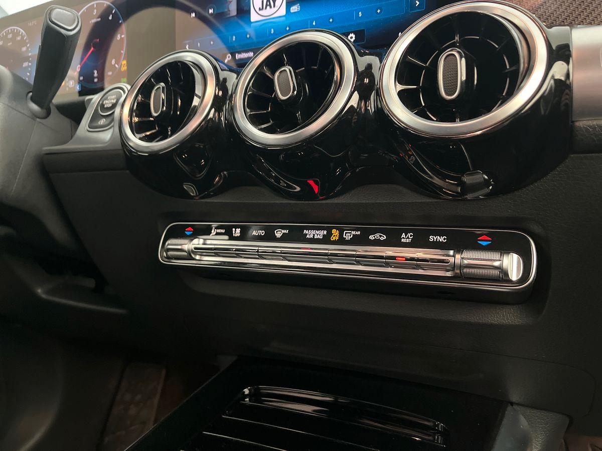 Mercedes-Benz GLB 200 d Premium auto