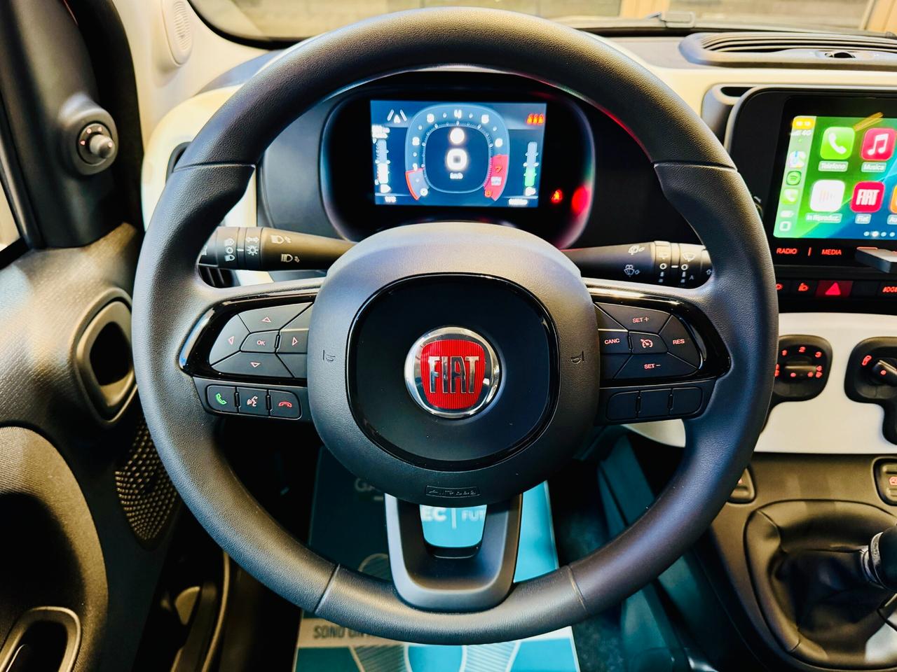 Fiat Panda 1.0 Hybrid Pandina 5Posti - Prezzo REALE