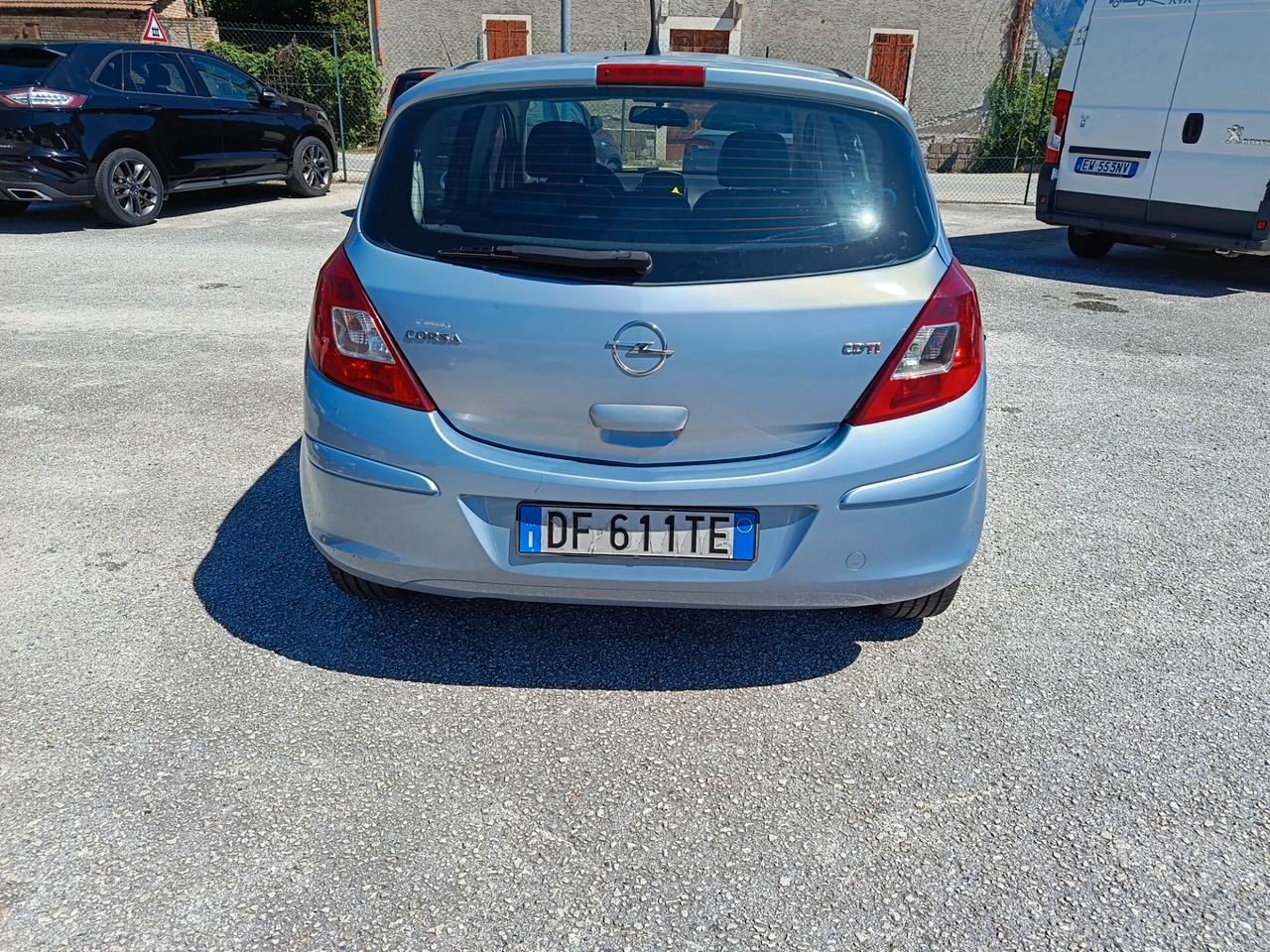 Opel Corsa 1.3 CDTI 90CV 5 porte Cosmo