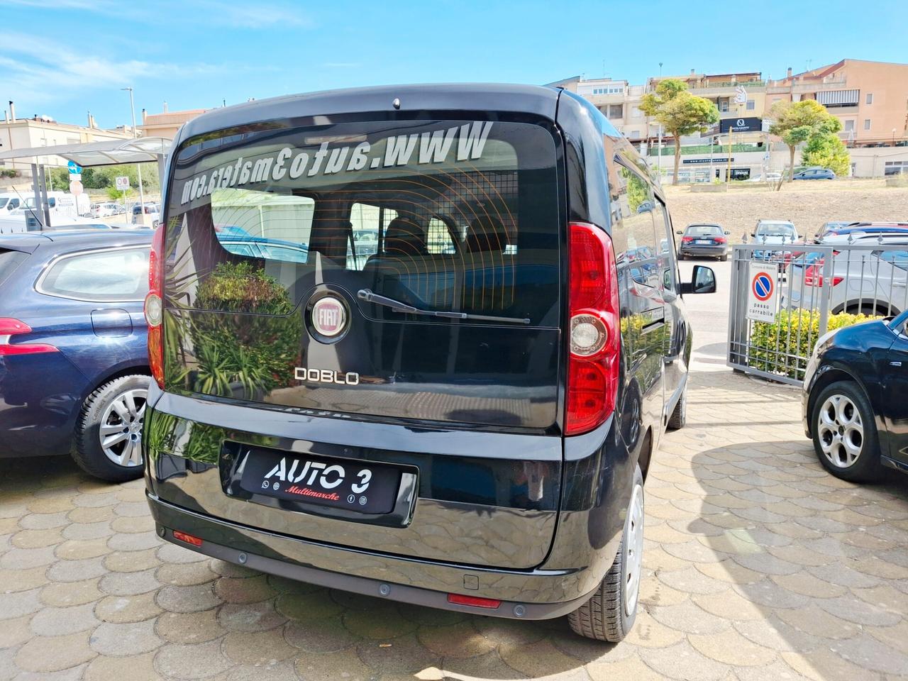 Fiat Doblo Doblo' MAXI 1.6Mtj 105cv "Autocarro 5 Posti