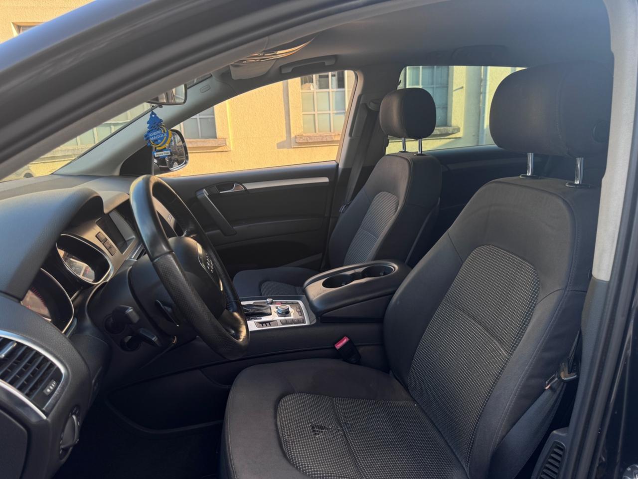 Audi Q7 3.0 V6 TDI 240 CV quattro tiptronic