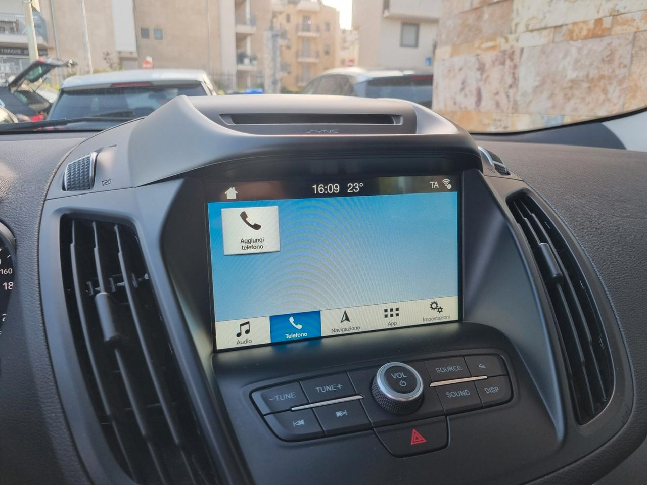 Ford Kuga 1.5 TDCI 120 CV S&S 2WD Powershift Business