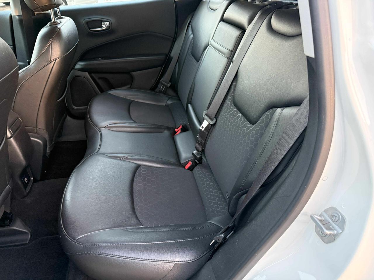 Jeep Compass 1.6 Multijet II 2WD Night Eagle