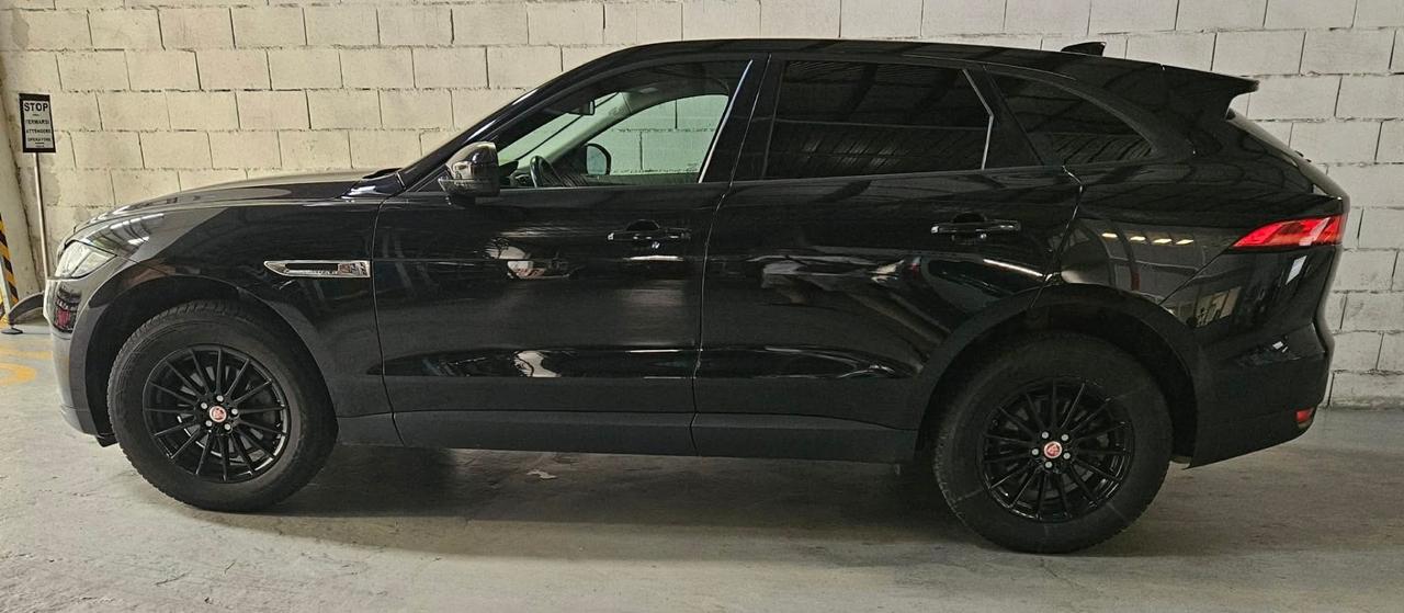 Jaguar F-Pace 2.0 D 180 CV AWD - 2017 euro6