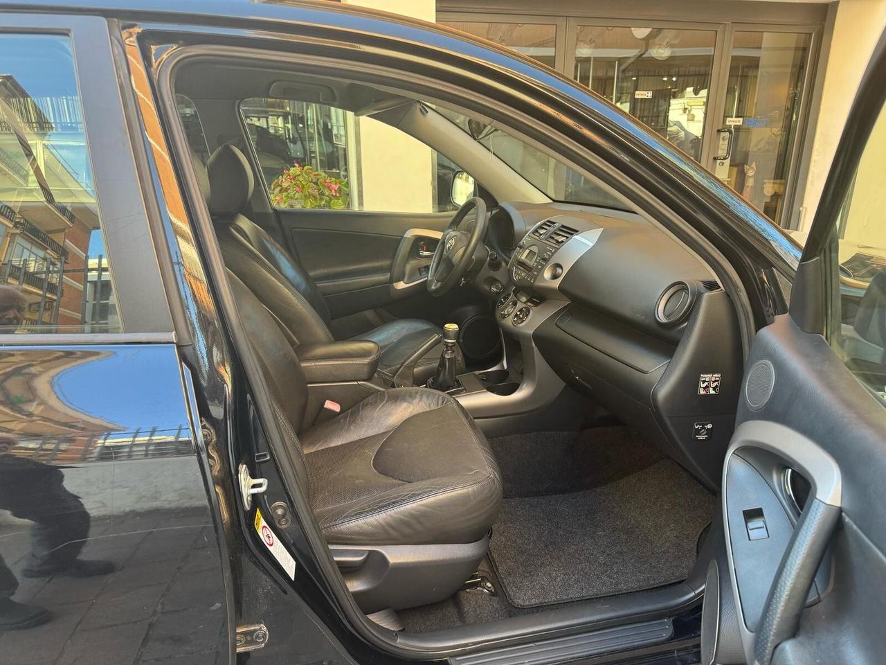 Toyota Rav 4 2.2 D-4D 177cv LUXURY