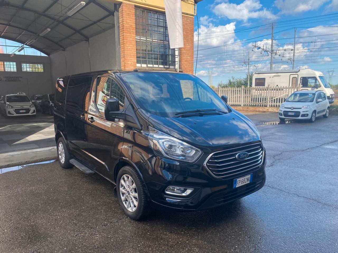 Ford Tourneo Custom TDCi 130CV - GARANZIA 12 MESI