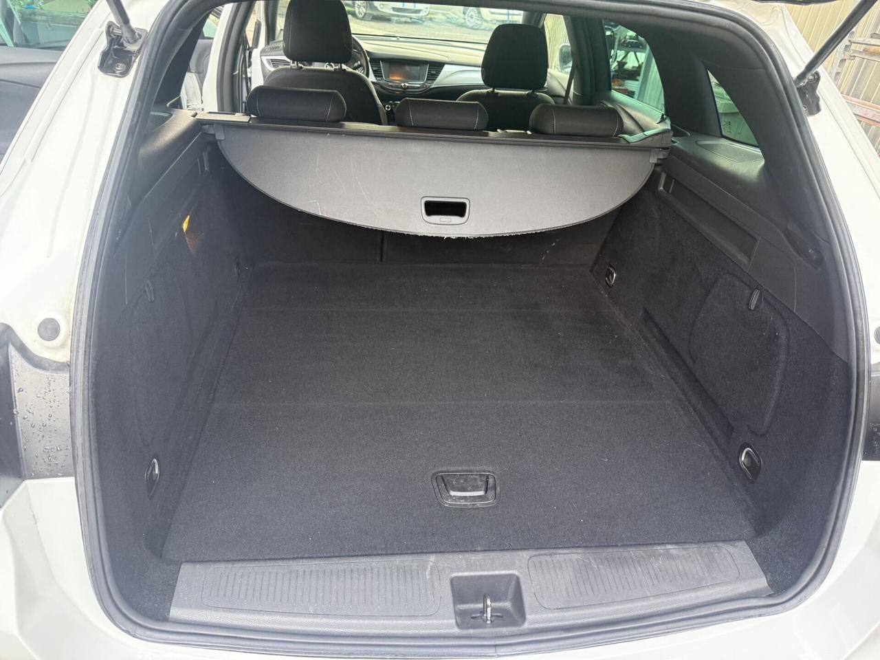 Opel Astra 1.5 CDTI 122 CV