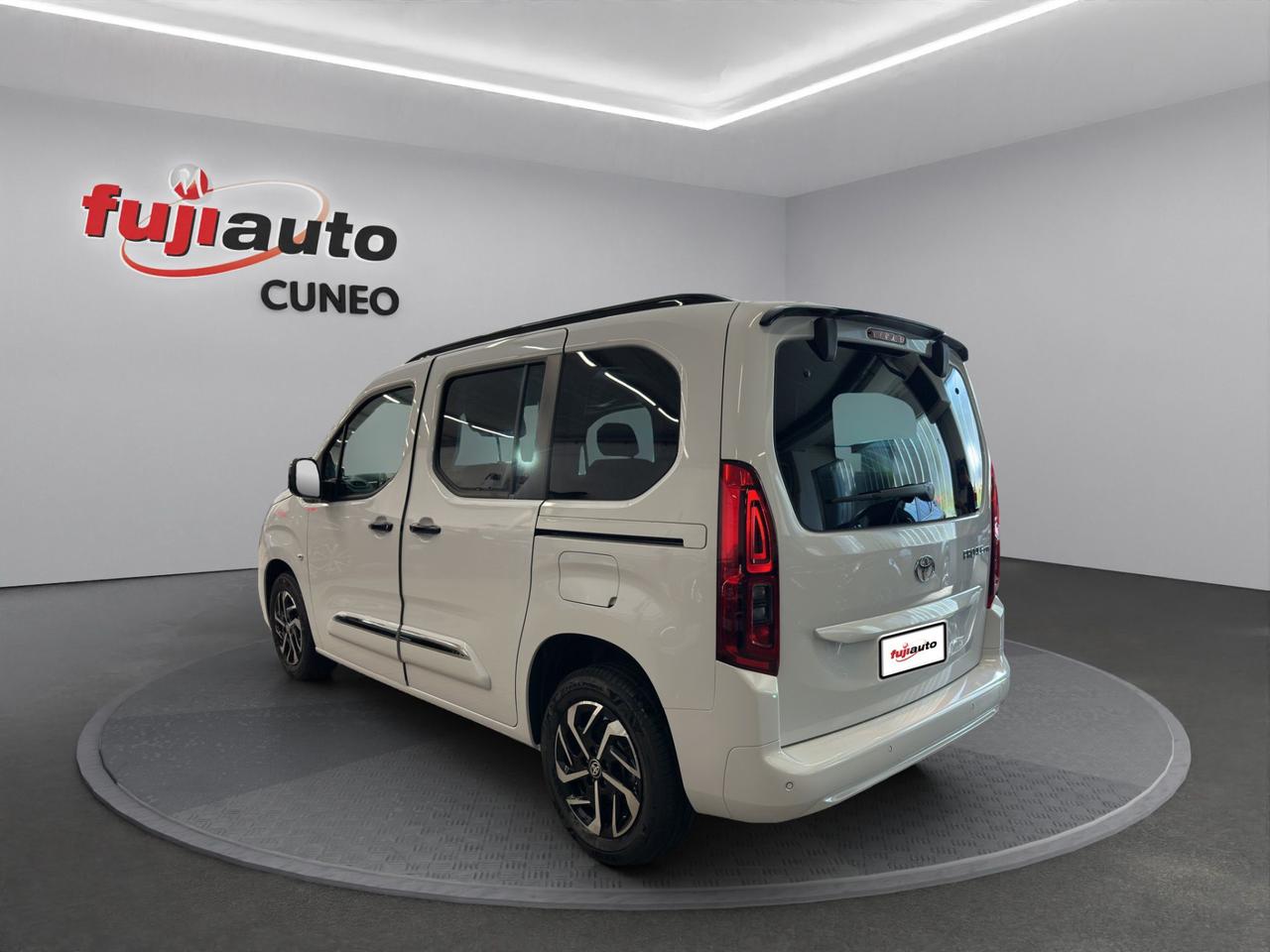 Toyota Proace City Verso 1.5D 130cv S&S mt6 L1 D