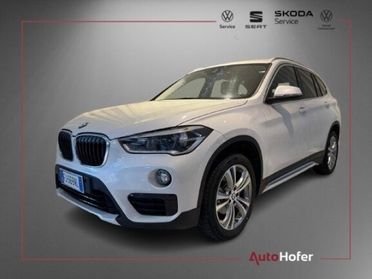 BMW X1 sDrive18d Sport Line Navi Bluetooth Radio