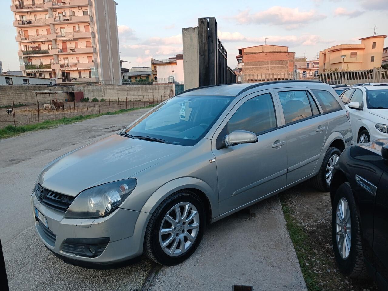 Opel Astra 1.3 CDTI Station Wagon Club