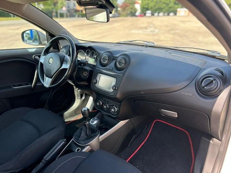 Alfa Romeo MiTo 1.3 JTDM 85CV SES DISTINCTIVE