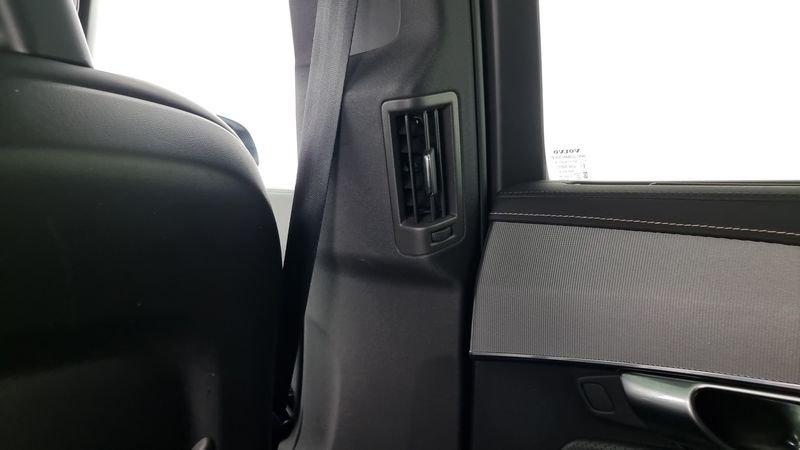 Volvo XC90 B5 (d) AWD Geartronic R-design Gancio traino