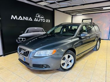 VOLVO V70 2.4 d5 Summum*unipro*service*km originali*