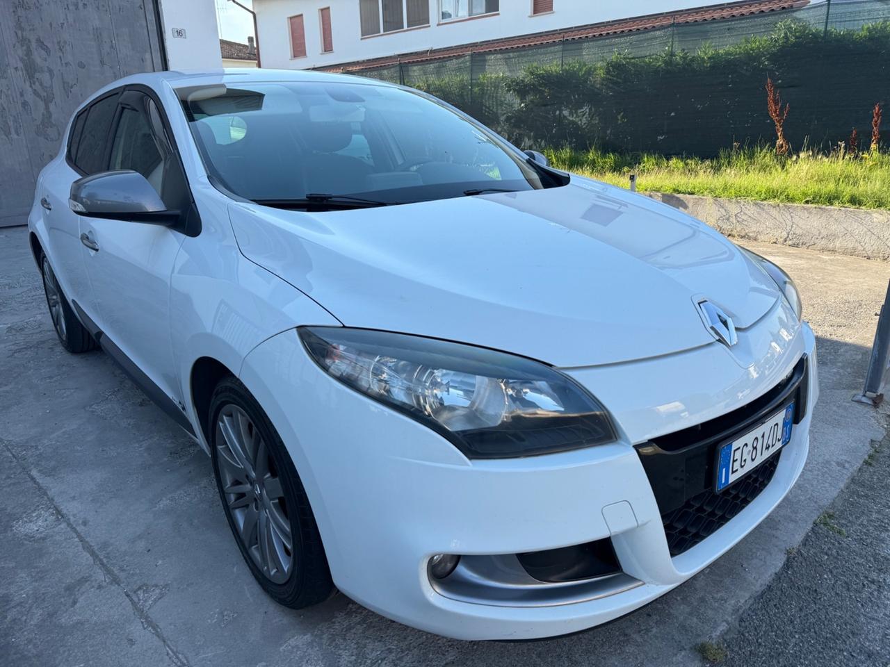 Renault Megane 1.5 dCi 110CV GT Line 12/2010 UNICA
