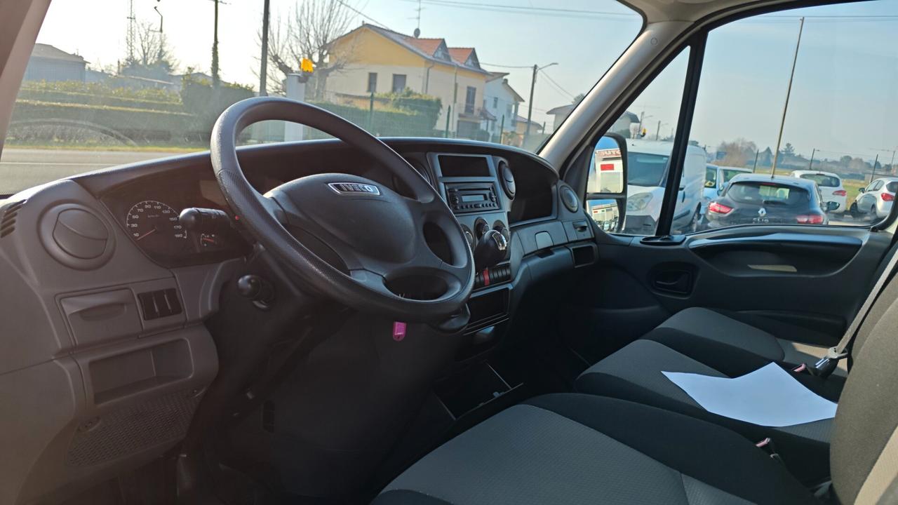 Iveco Daily 35C15D BTor 3.0 HPT PL-DC-RG Cabinato