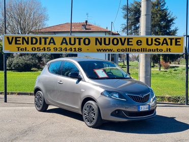 Lancia Ypsilon 1.0 FireFly 5 Posti Hybrid Ecochic Gold