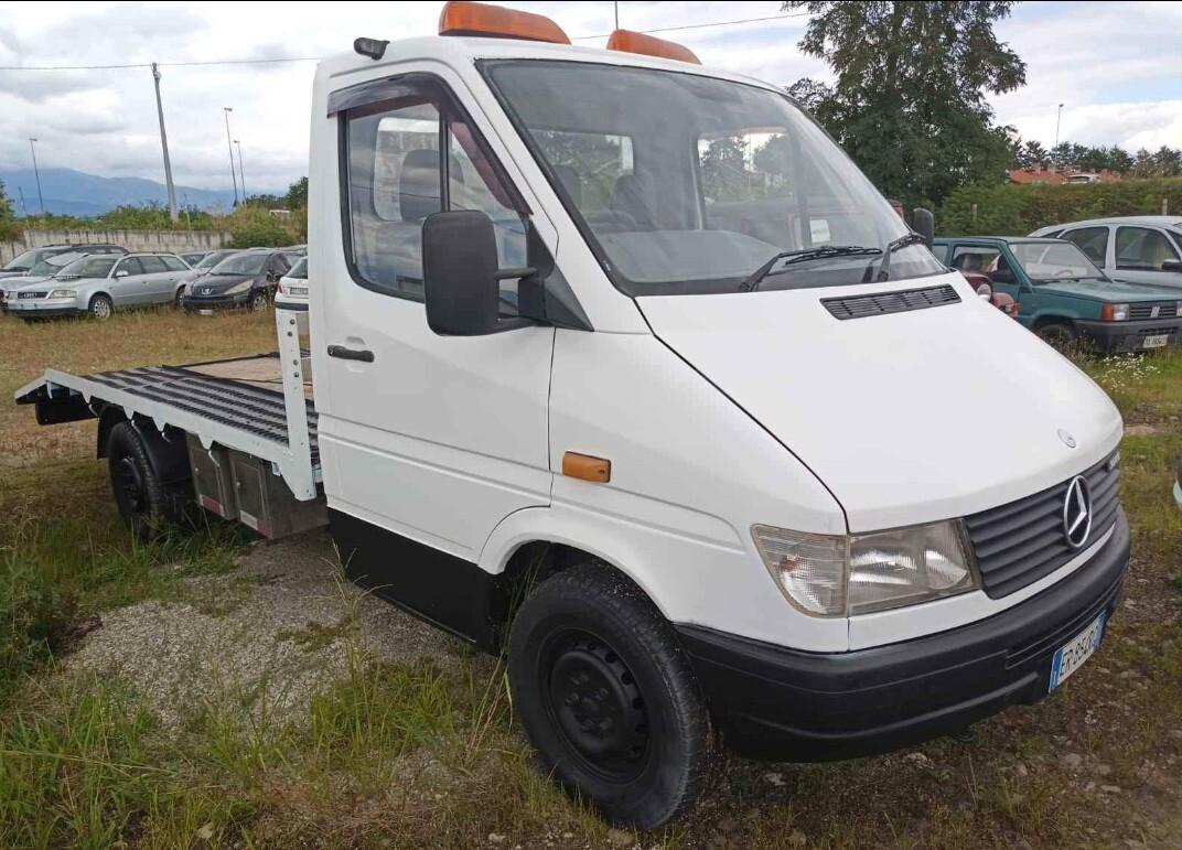 Mercedes-benz Sprinter CARRO ATTREZZI PAT B