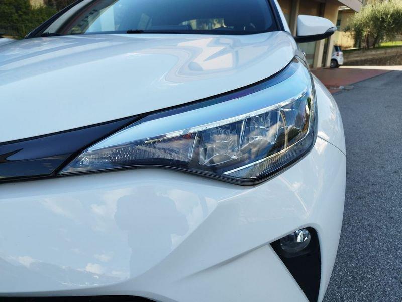 Toyota C-HR 1.8 Hybrid E-CVT Business