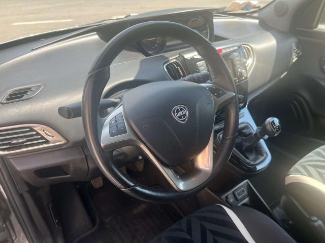Lancia Ypsilon 1.2 Gold 69cv OK NEOPATENTATI