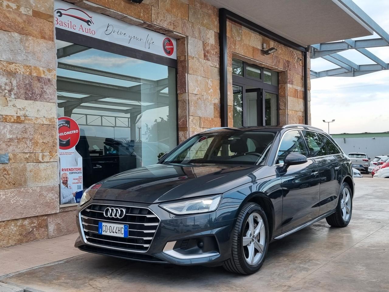 Audi A4 V Avant 40 2.0 tdi mhev 204cv s-tronic