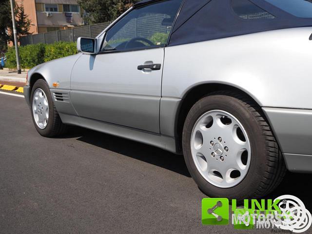 MERCEDES-BENZ SL 300 R129