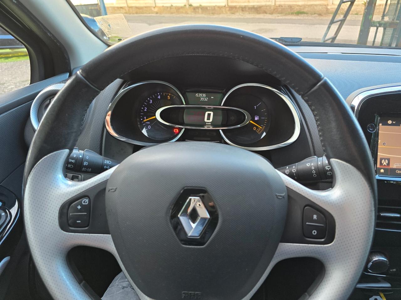 Renault Clio 1.5 dCi 75CV NEOP OK 150000KM-2014