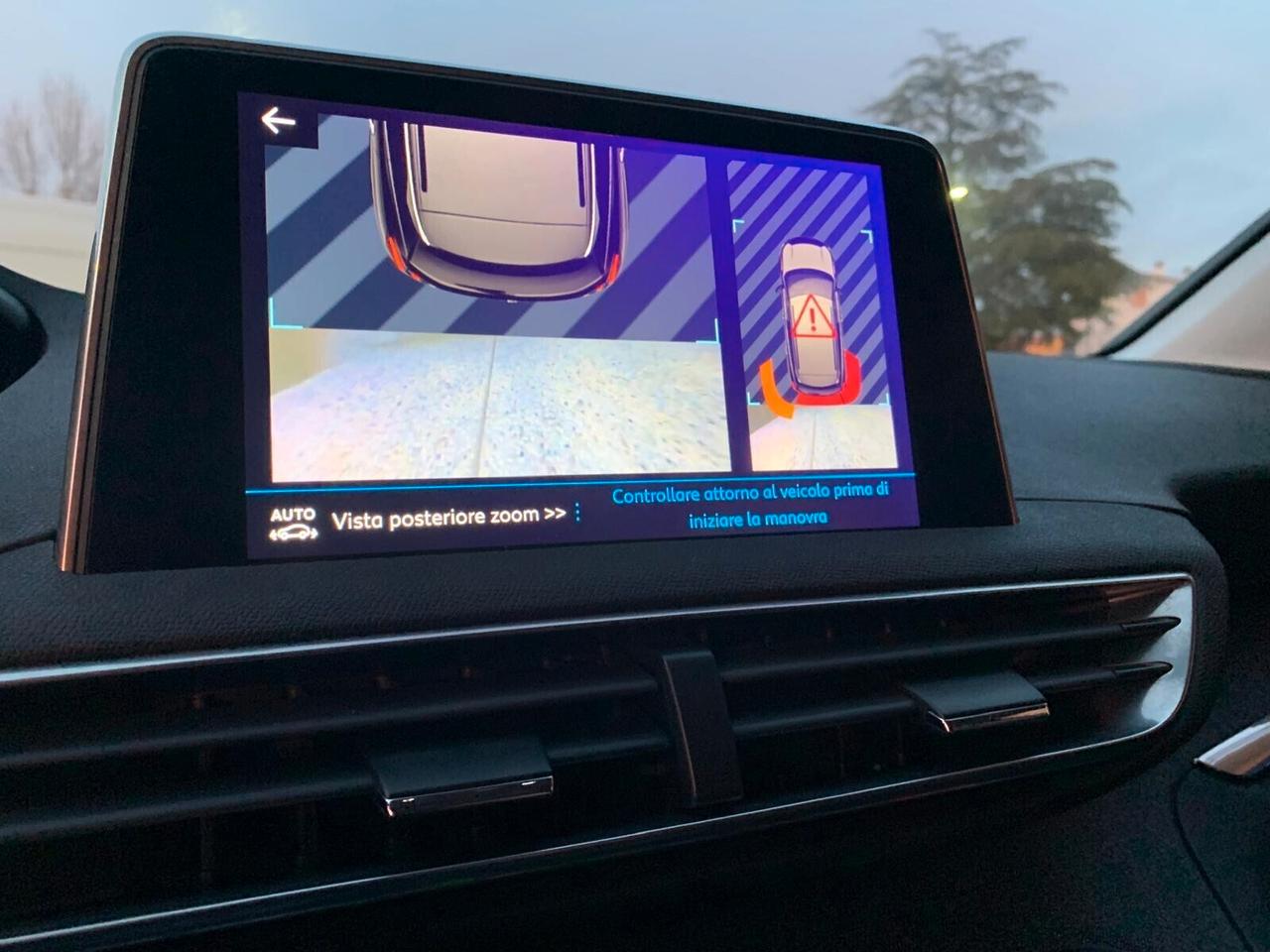 Peugeot 3008 BlueHDi 120 S&S "Allure" Unicoprop.