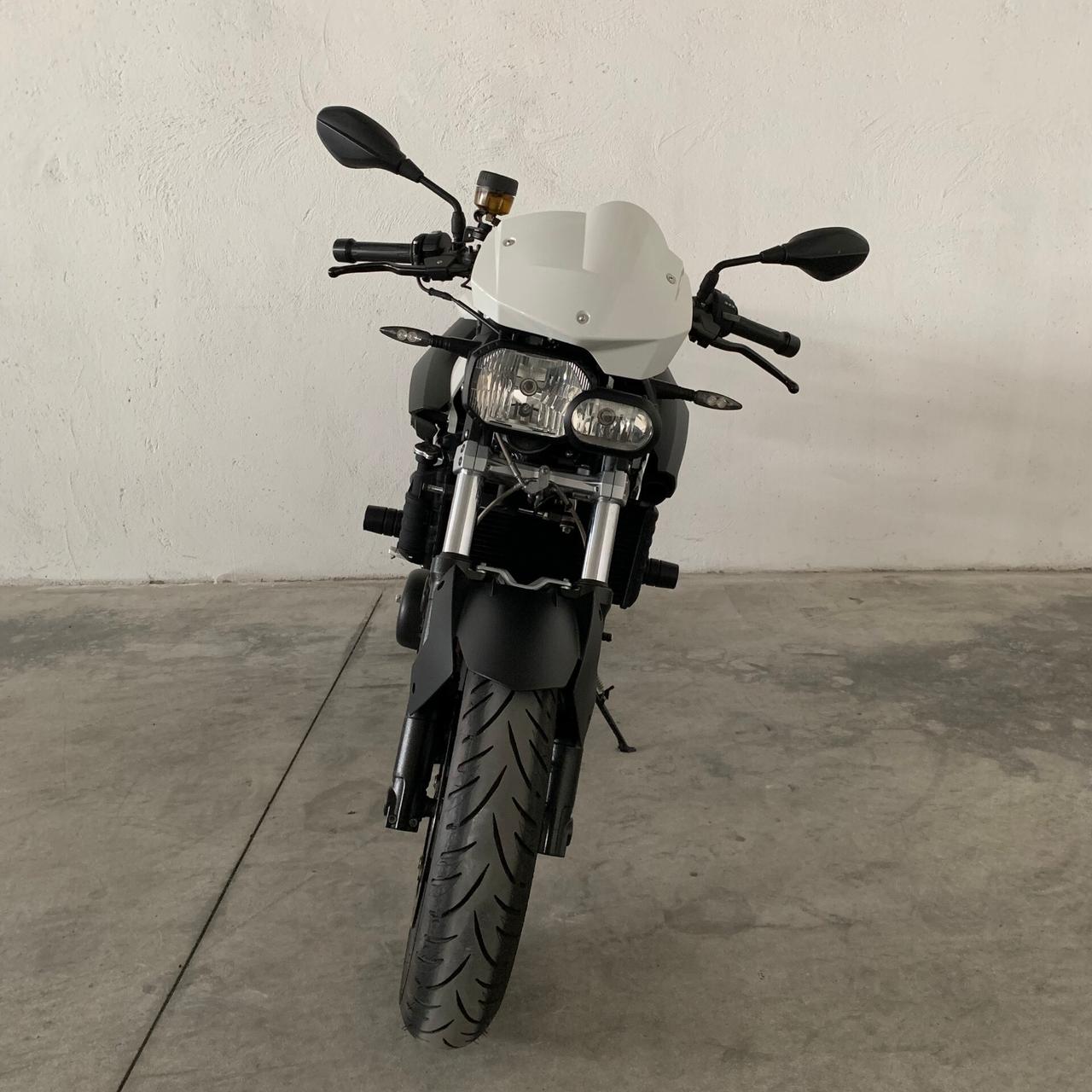 Bmw F 800 R - Borse laterali Manopole riscaldate Doppio cupolino etc