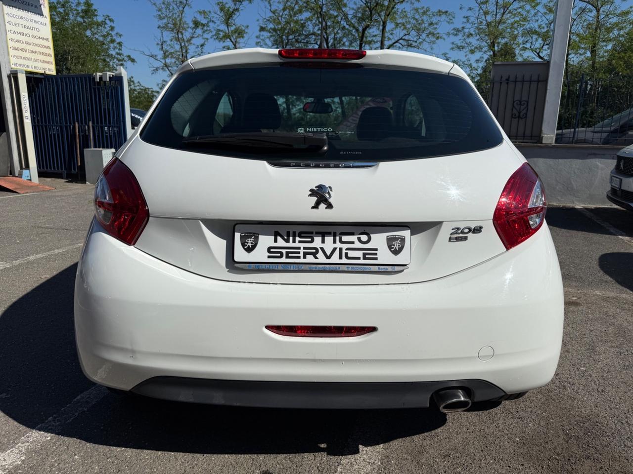 Peugeot 208 1.6 e-HDi 92 CV Stop&Start 3 porte Allure