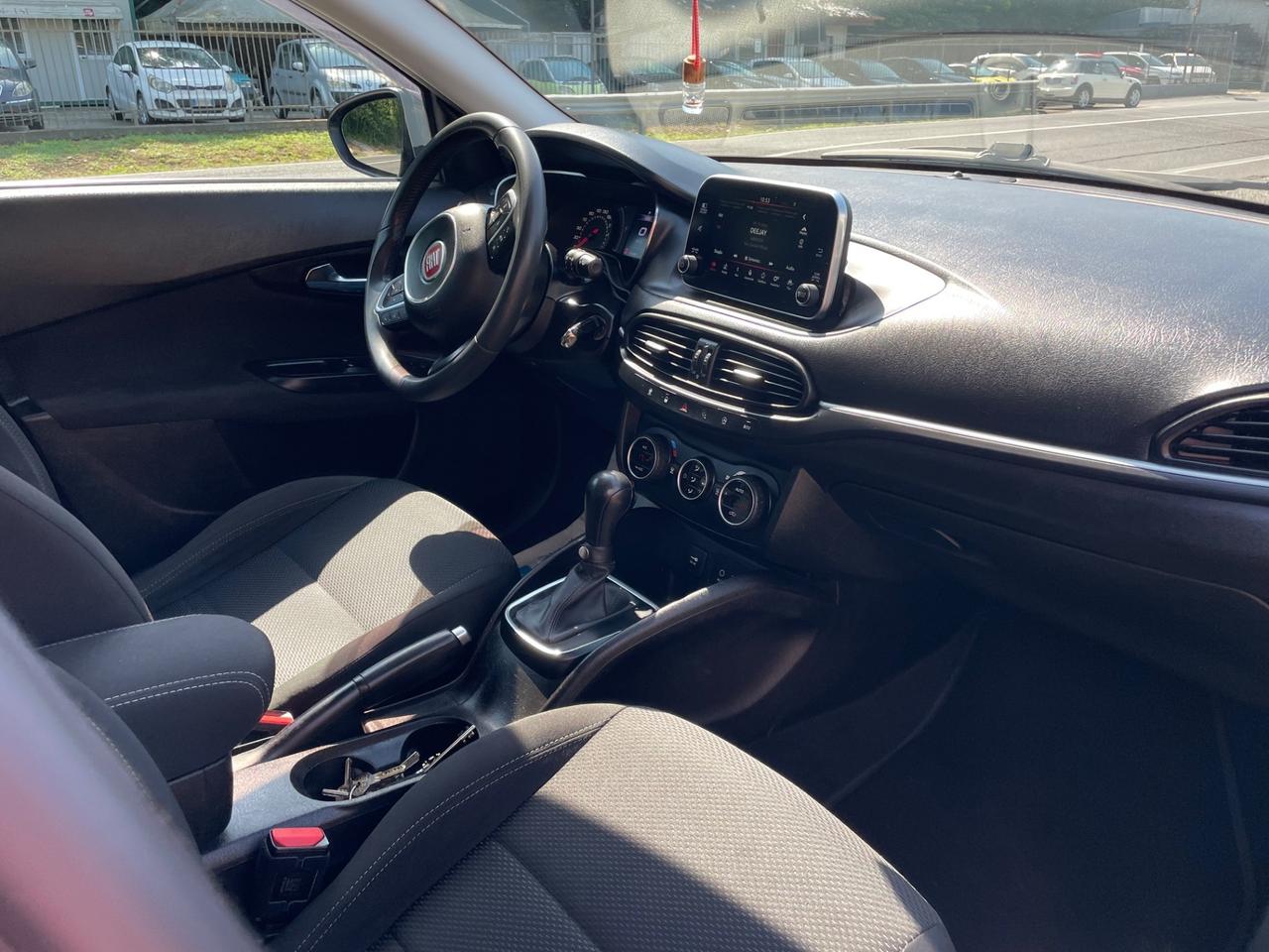 Fiat Tipo 1.6 Mjt S&S DCT 5 porte Lounge