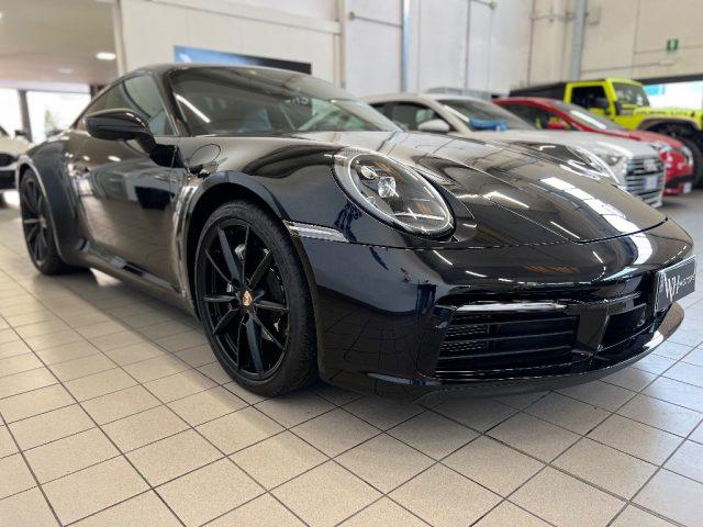 PORSCHE 911 Carrera 4 //TOTAL BLACK//